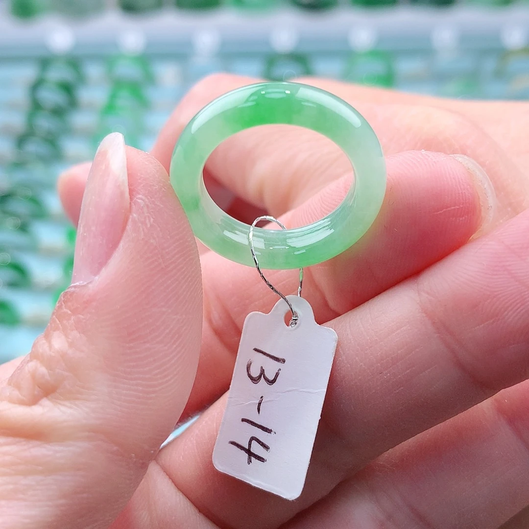 翡翠戒指未镶嵌A货缅甸翡翠