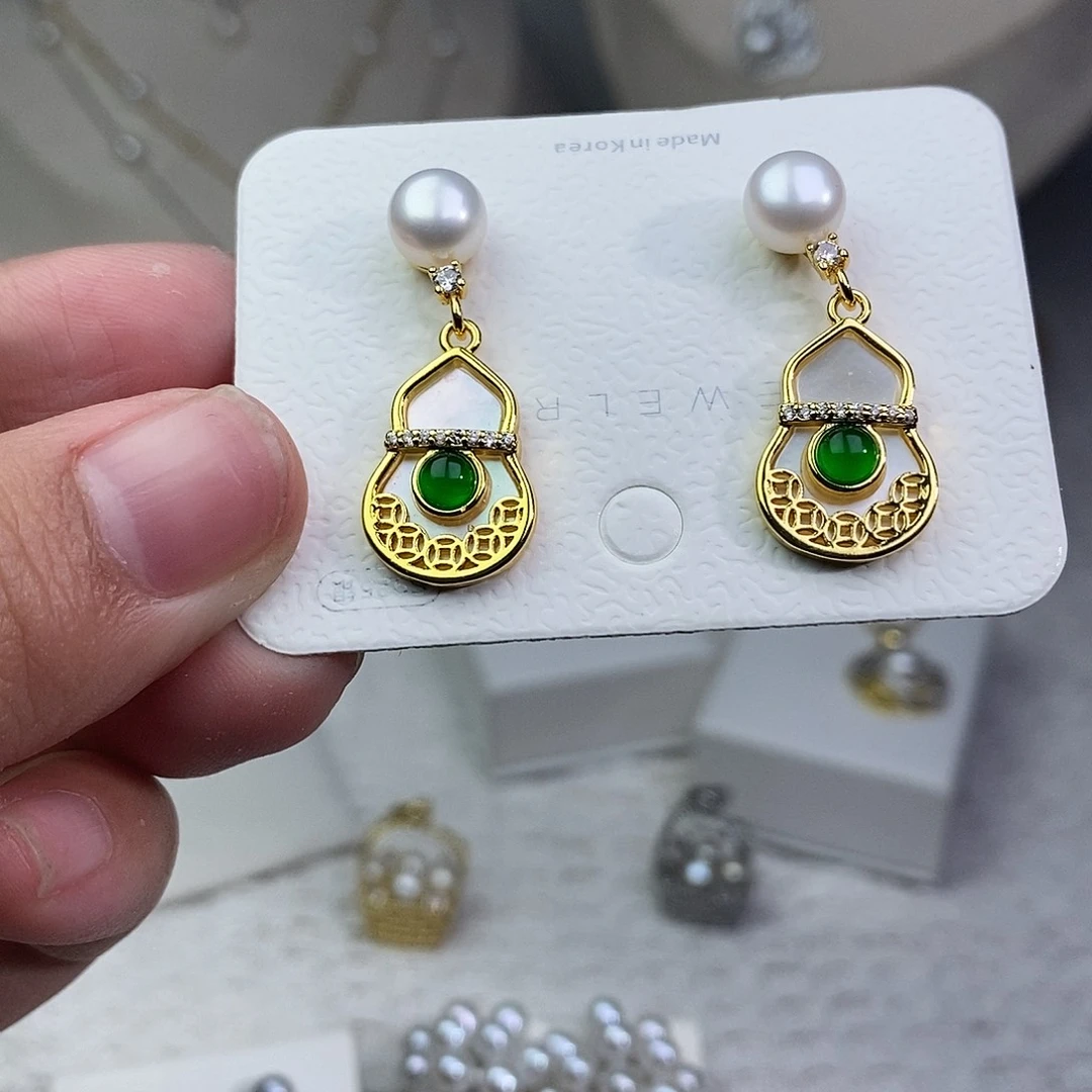 银S925镶嵌耳饰淡水珍珠