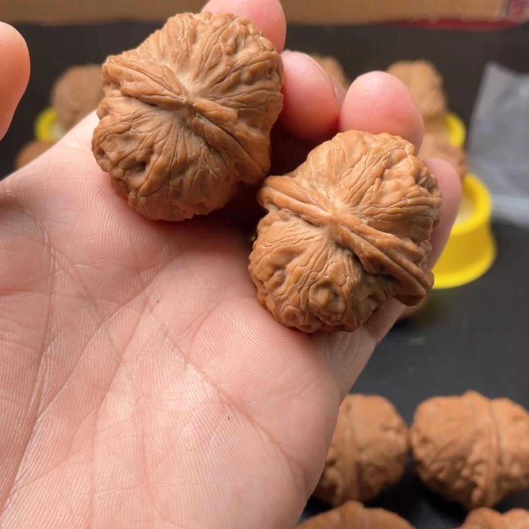 ?***号核农文玩核桃元宝