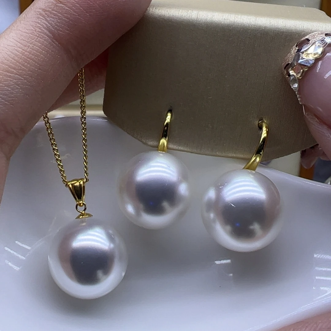 吊坠(赠链)18K金镶嵌淡水珍珠