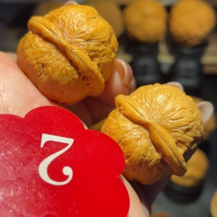 粗筋蛇皮球核桃尺寸31
