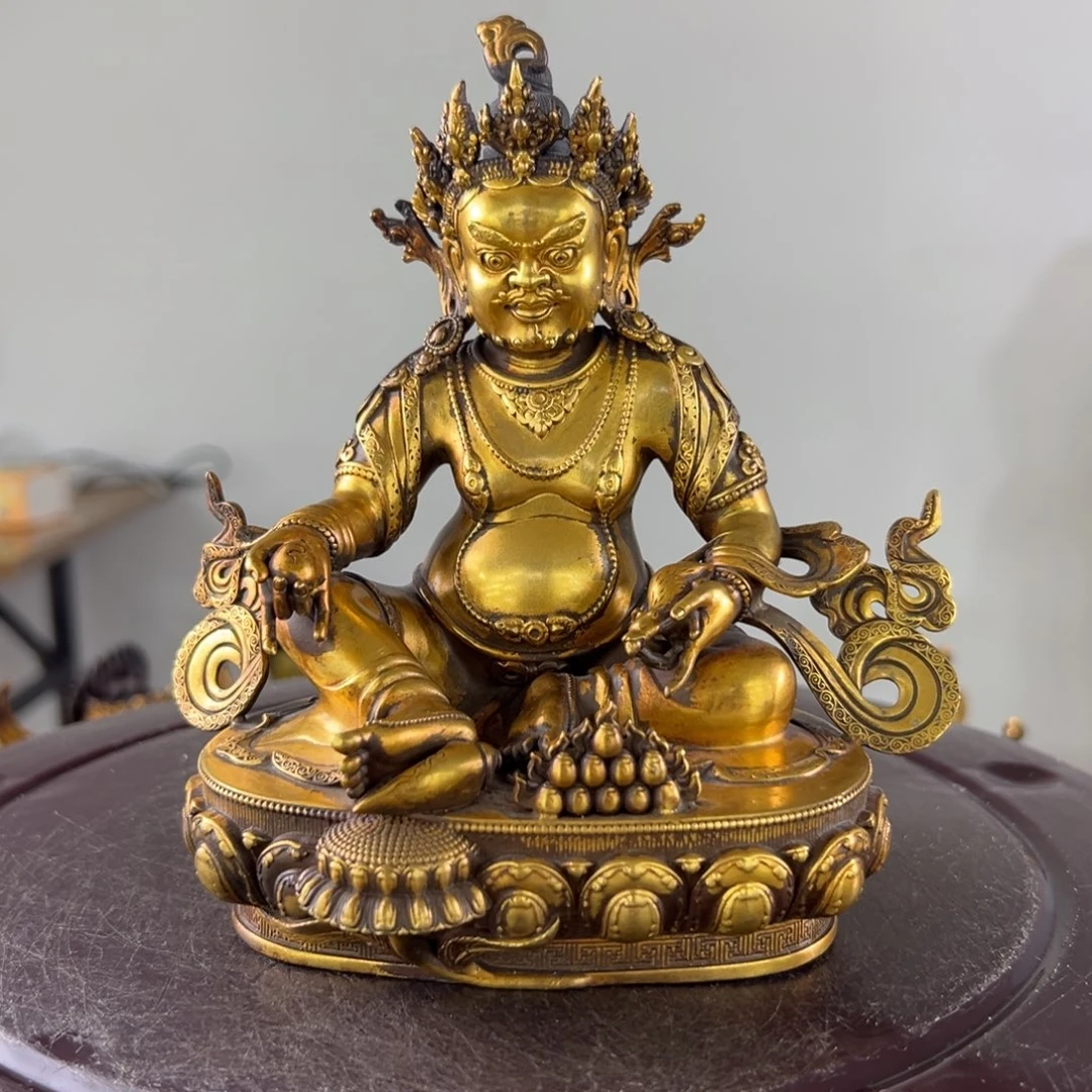 皮*佛像的造型和造型