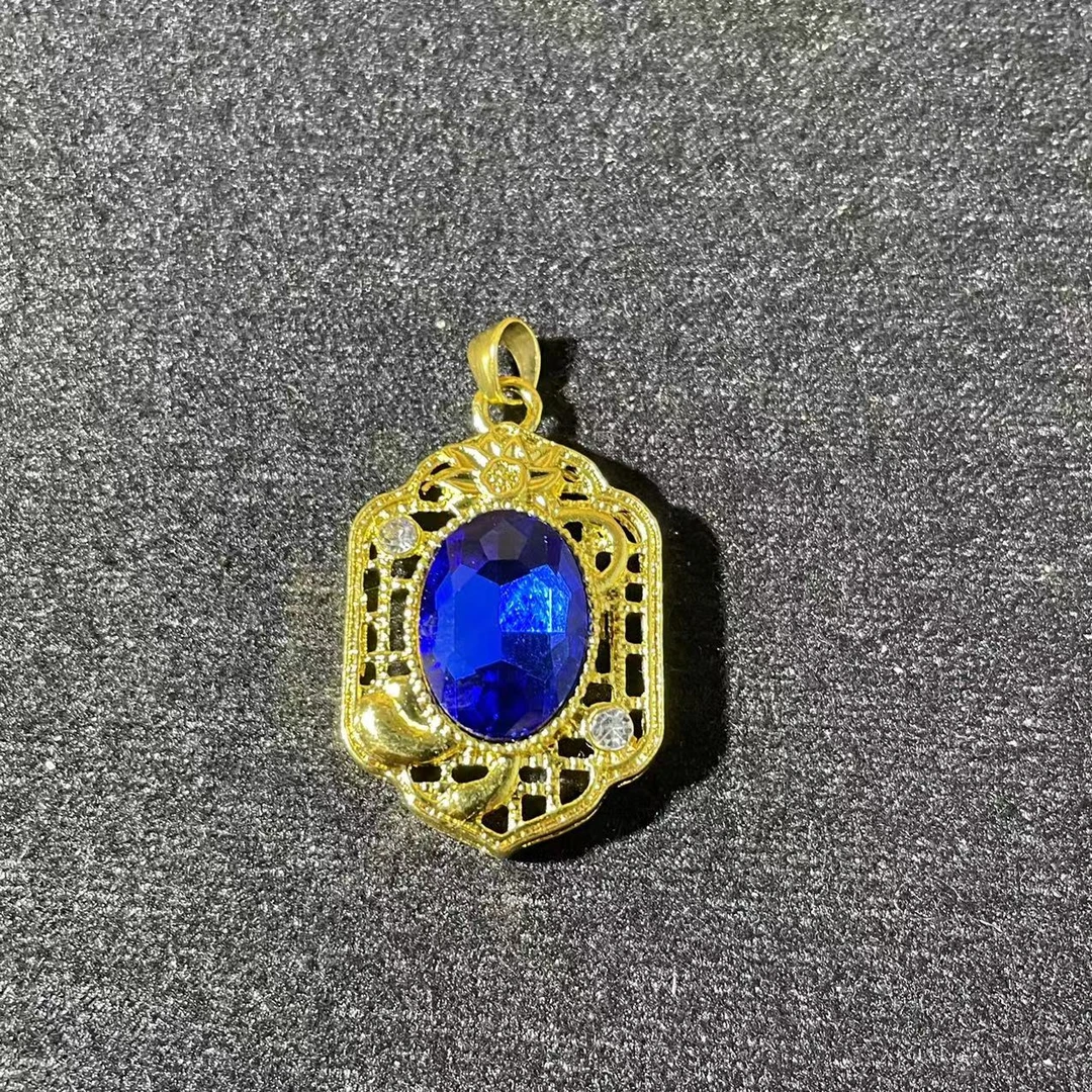 【光头强精选】DB-554时尚设计吊坠多样性发一件