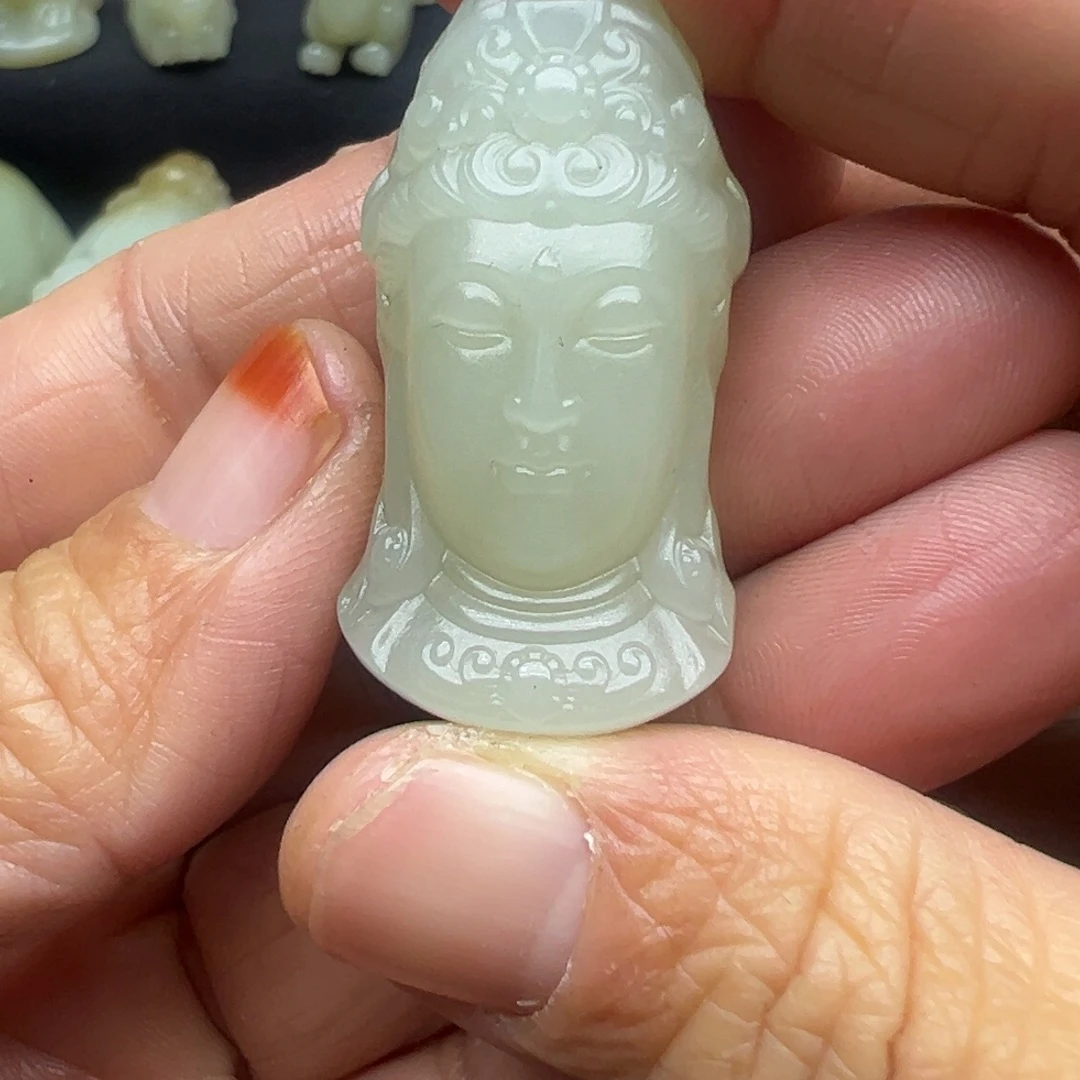 和田玉（糖玉）未镶嵌颈饰