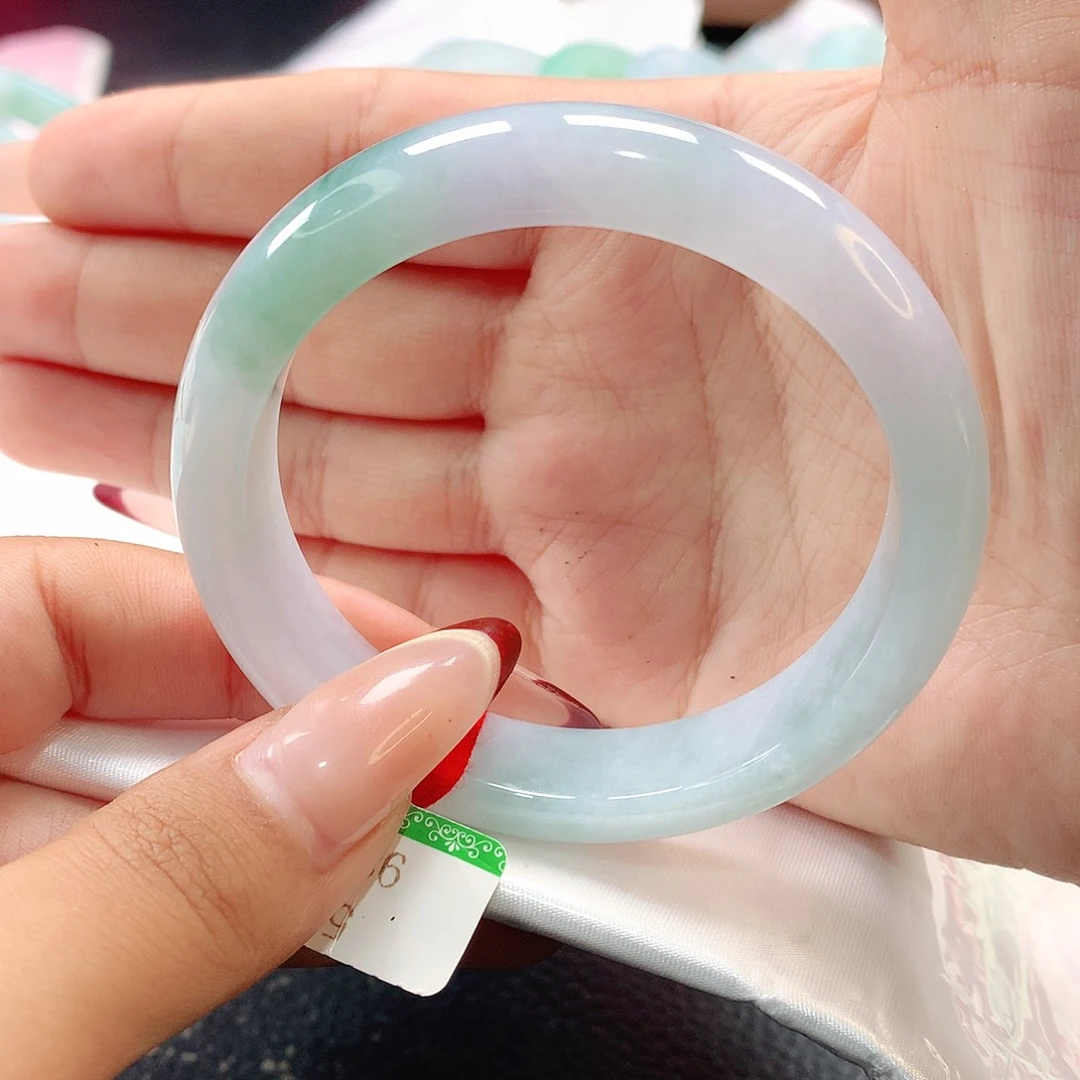 翡翠未镶嵌手镯缅甸天然翡翠