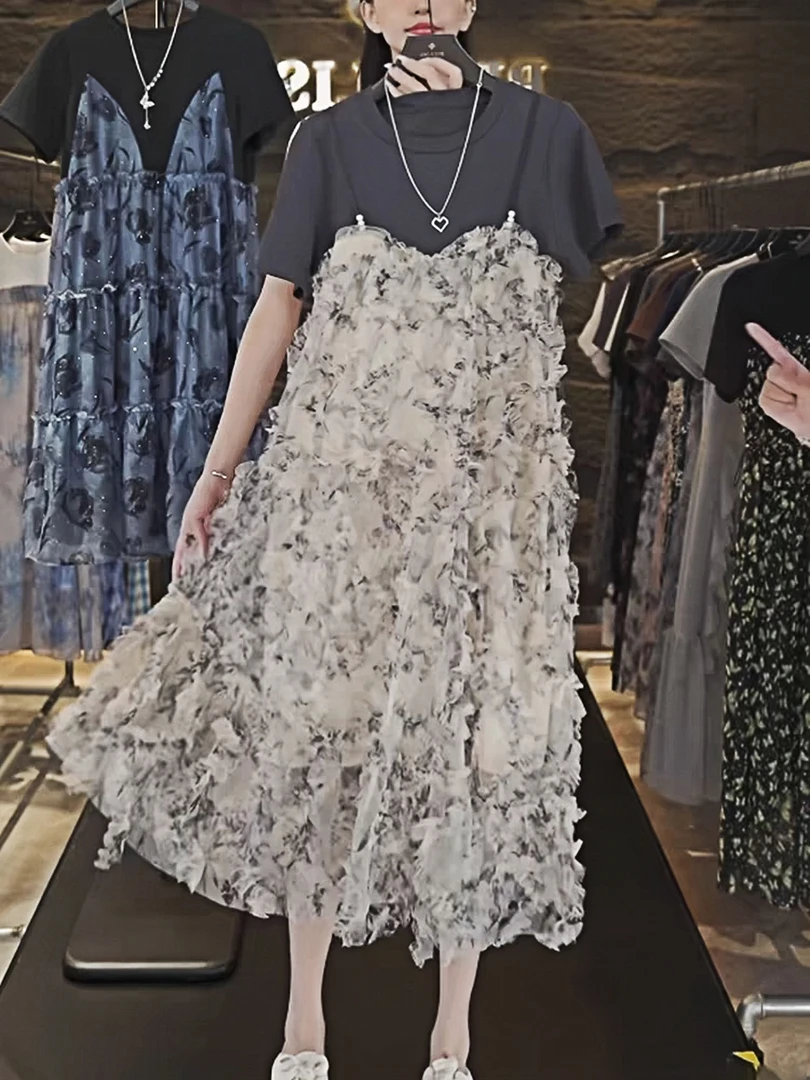 2025法式时尚洋气小众设计感连衣裙女夏季新款背带拼接假两件裙子