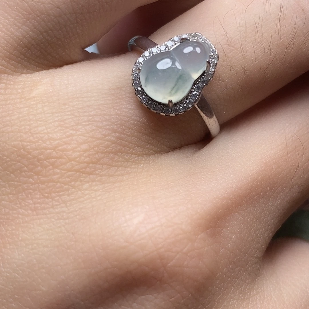 翡翠银S925镶嵌颈饰葫芦戒指