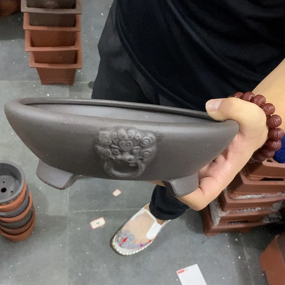 紫砂花盆他需要的