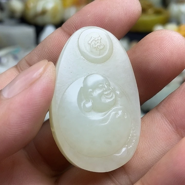 颈饰未镶嵌和田玉