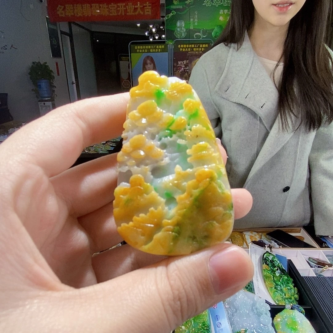 颈饰未镶嵌翡翠翡翠