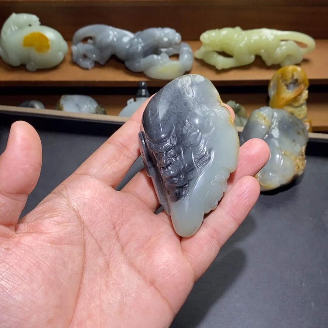 未镶嵌和田玉把件