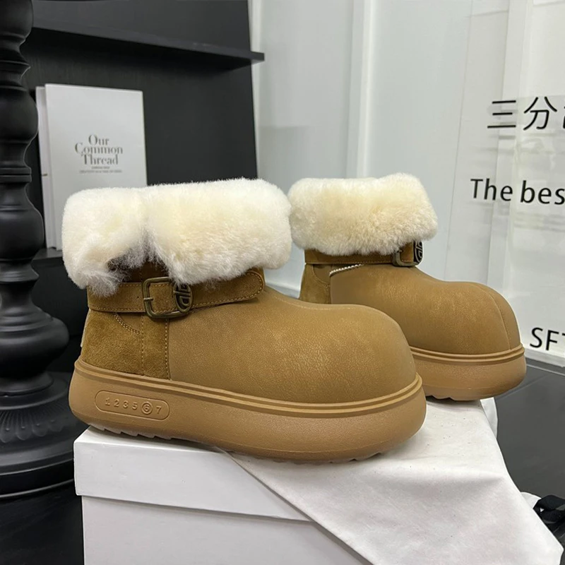 欧货翻领两穿金属扣厚底松糕皮雪地靴丑萌大头面包鞋女鞋