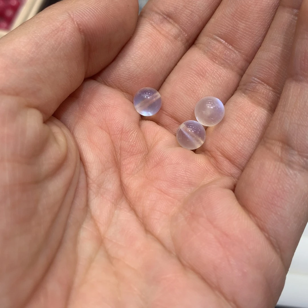 水晶珠宝半成品未镶嵌C****?打孔不退不换