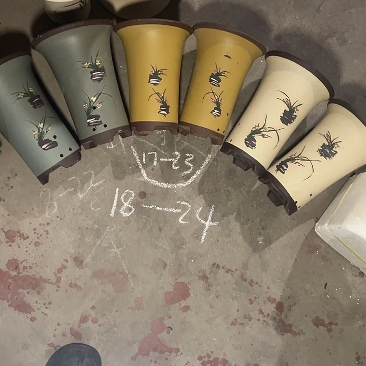 这是周三周四三只松鼠