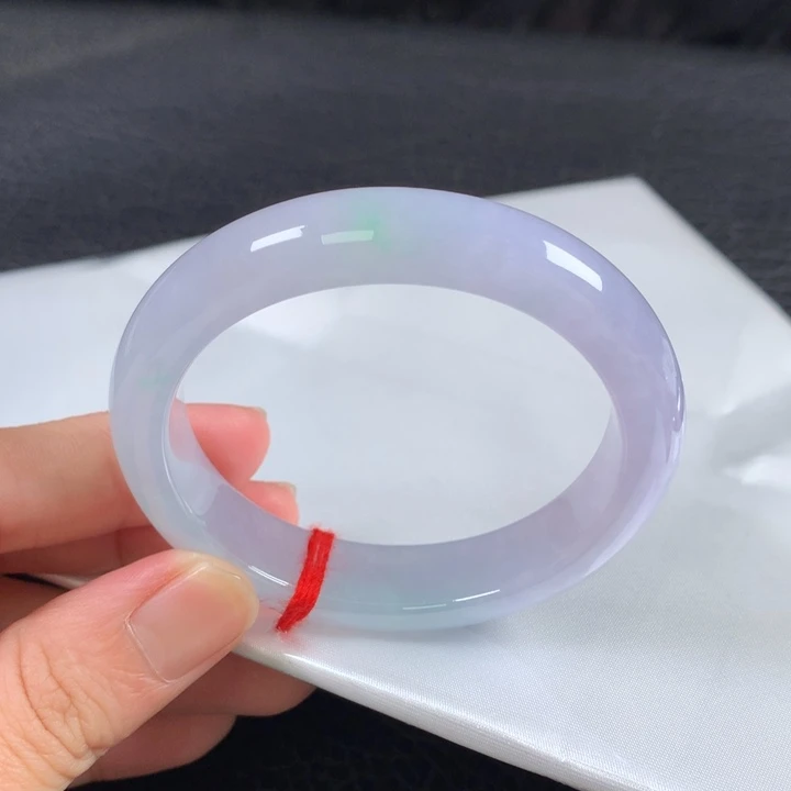 翡翠未镶嵌手镯（贵妃镯）