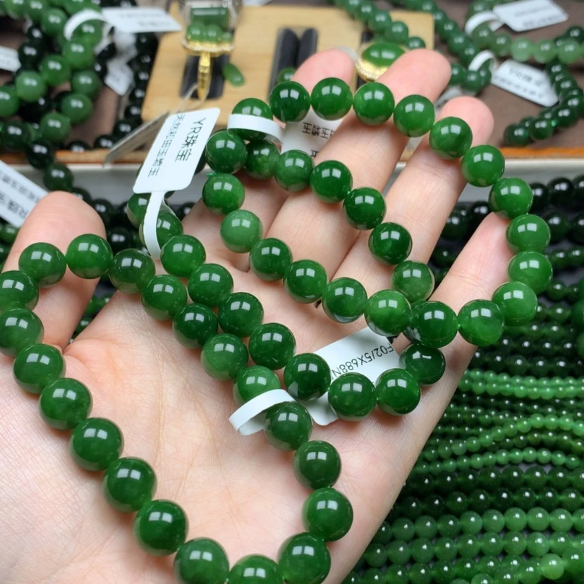 【闪购商品】未镶嵌手串和田玉（碧玉）璐***妈10m