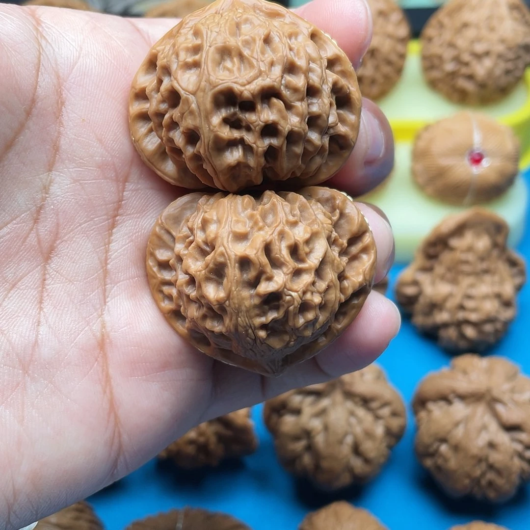 文玩核桃把件l****i宫灯39