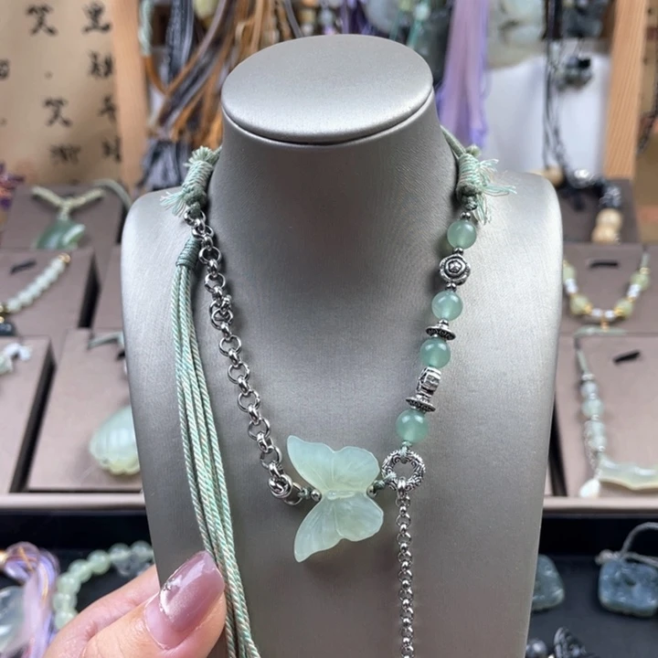蛇纹石玉合金颈饰