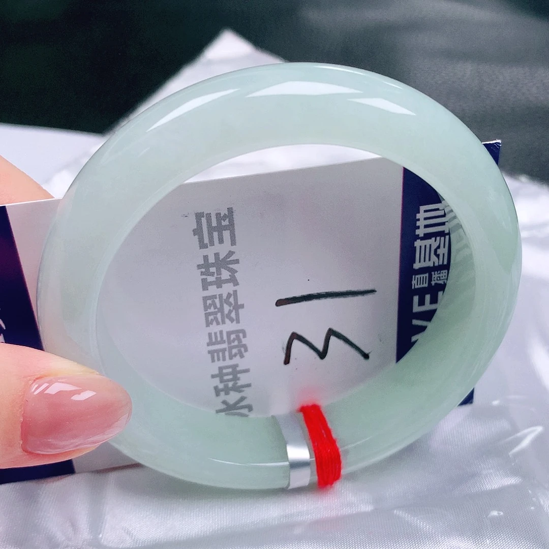 翡翠未镶嵌手镯缅甸天然a货翡翠