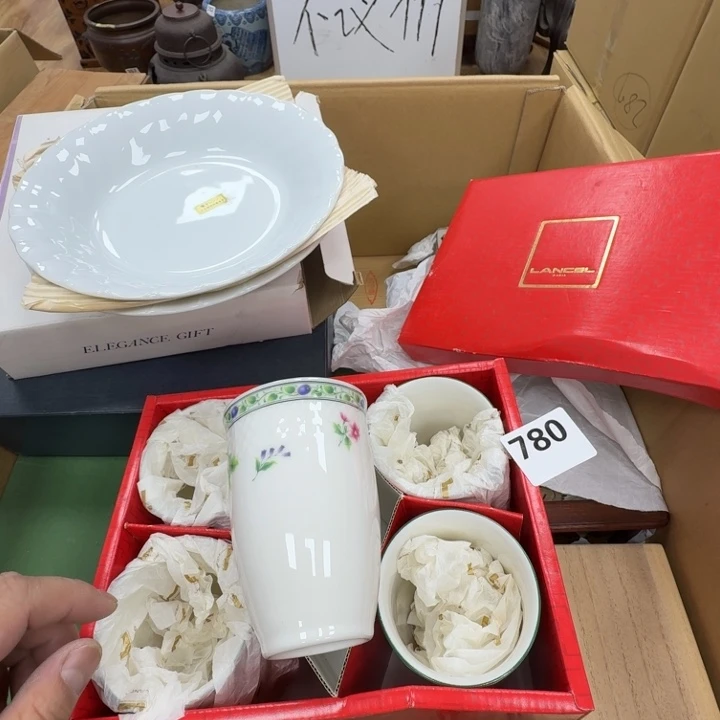 瓷片工艺品摆件瓷器摆件正能量