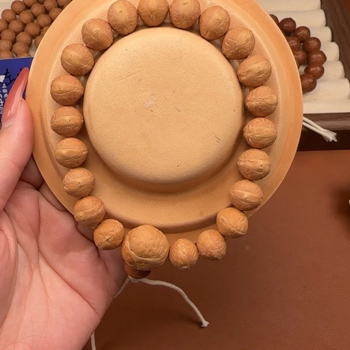 皮***蛋吊坠凤眼菩提13玉蝶s