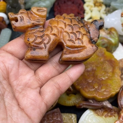 蛇纹石玉颈饰未镶嵌19