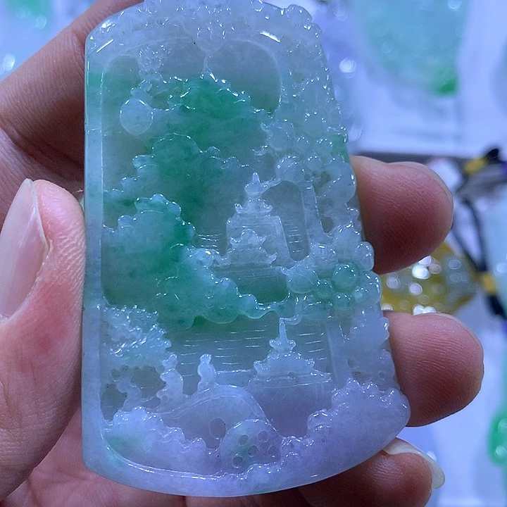 翡翠未镶嵌颈饰天然翡翠A货吊坠