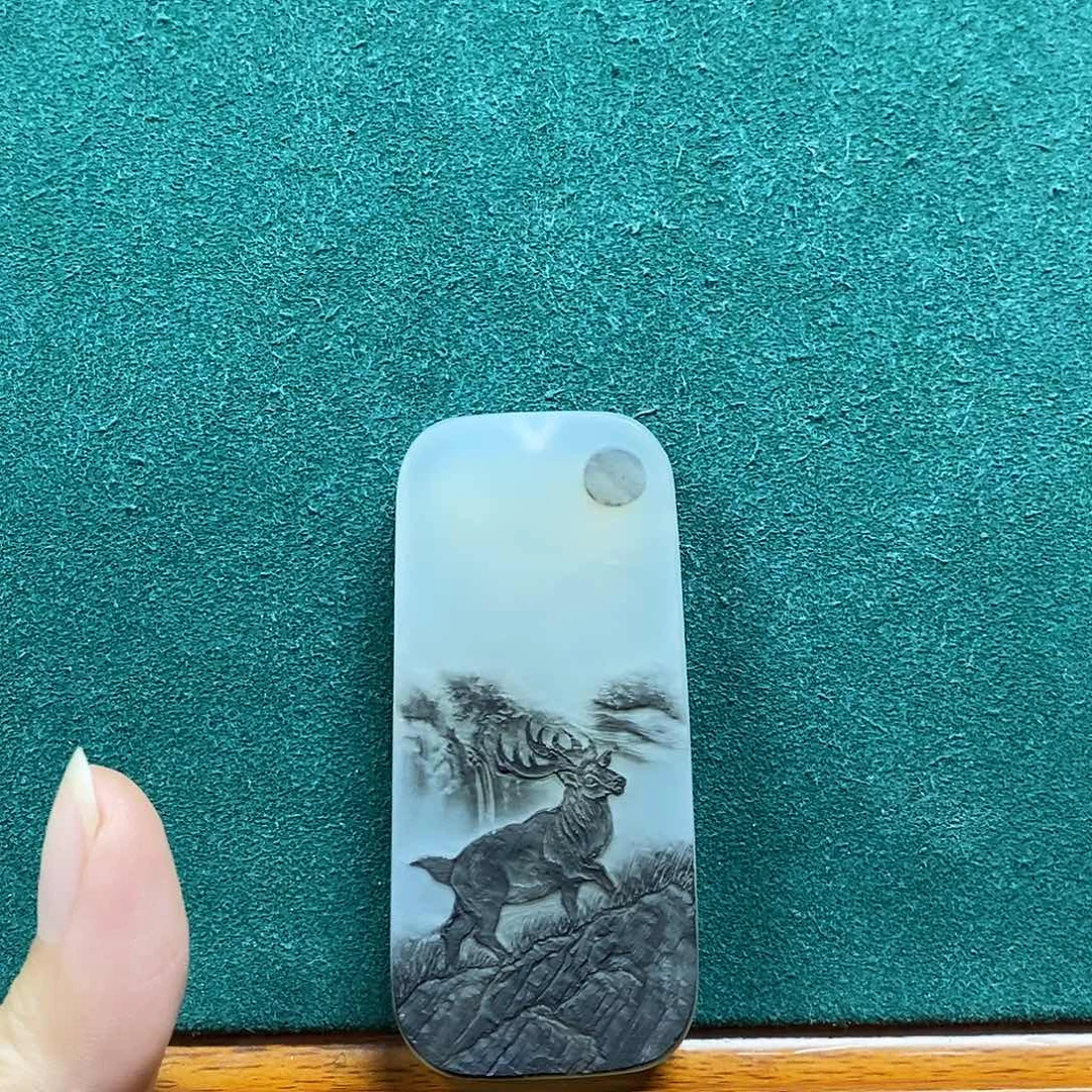 沙***柜玛瑙/玉髓未镶嵌颈饰
