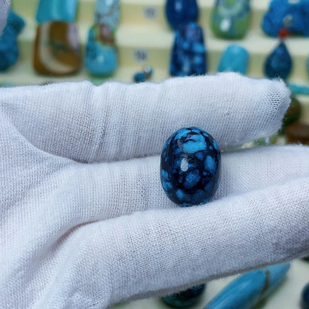 绿松石颈饰未镶嵌前*