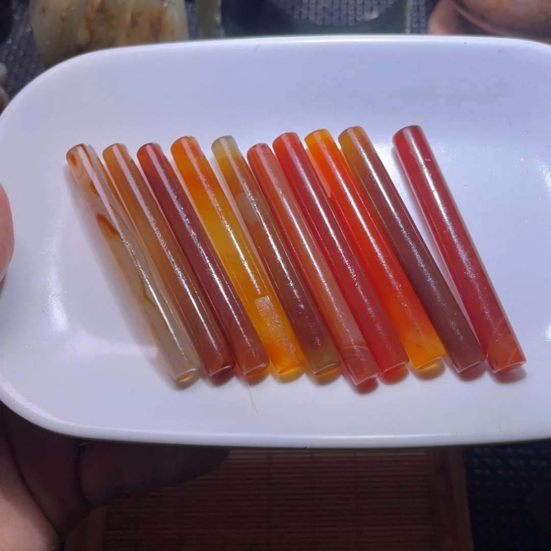 未镶嵌和田玉（子料）挂件