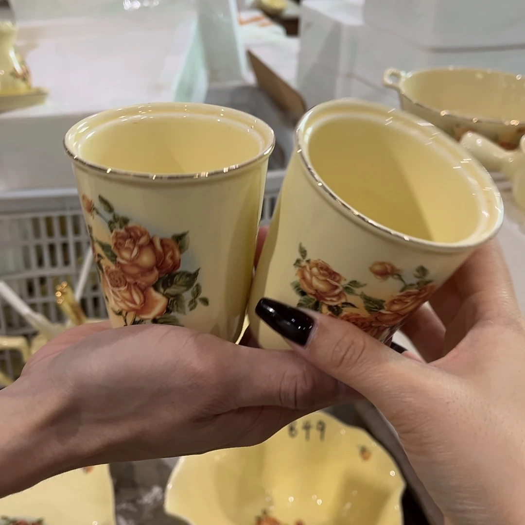 星博汇陶瓷有限公司2个