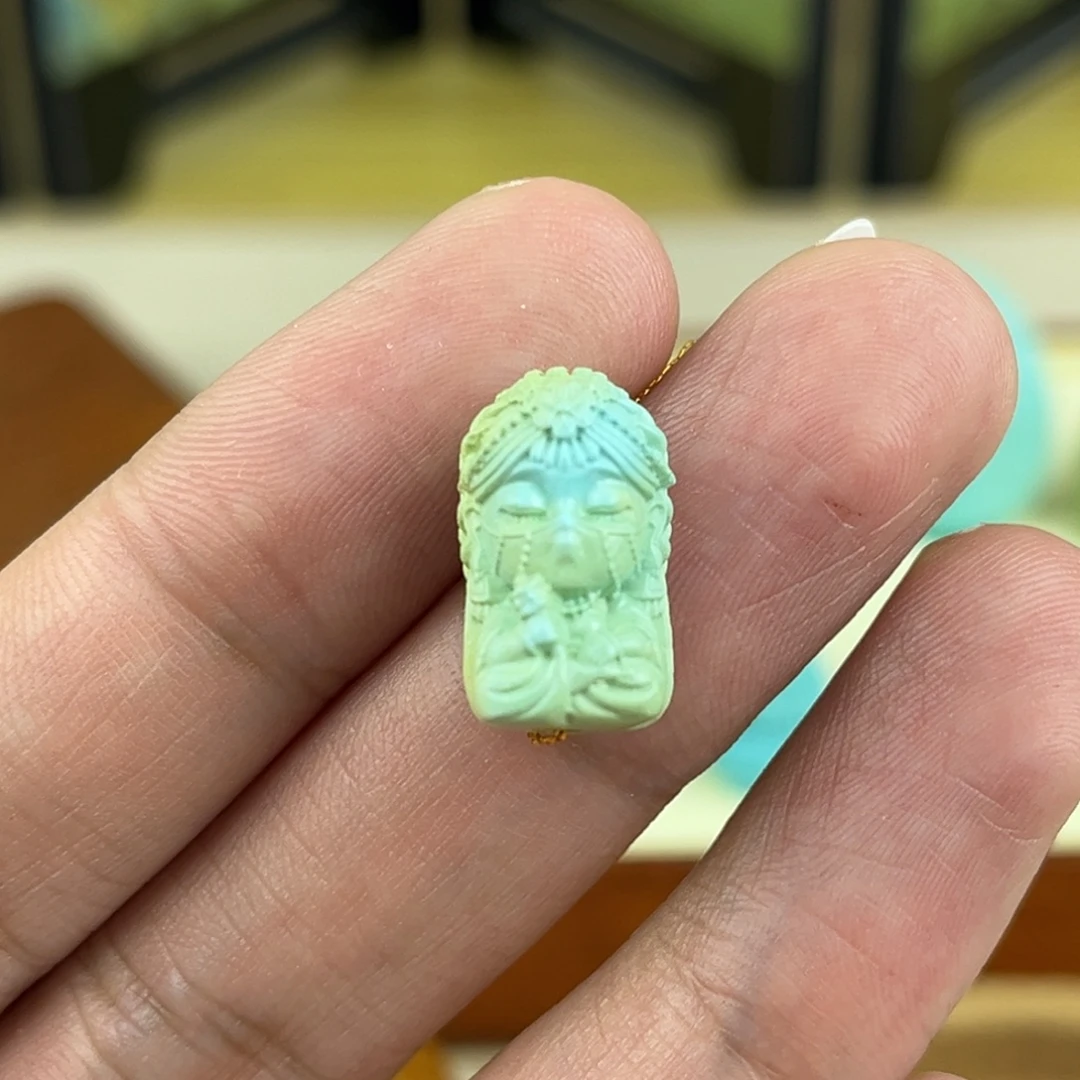 绿松石未镶嵌珠宝奇石扎吉拉姆