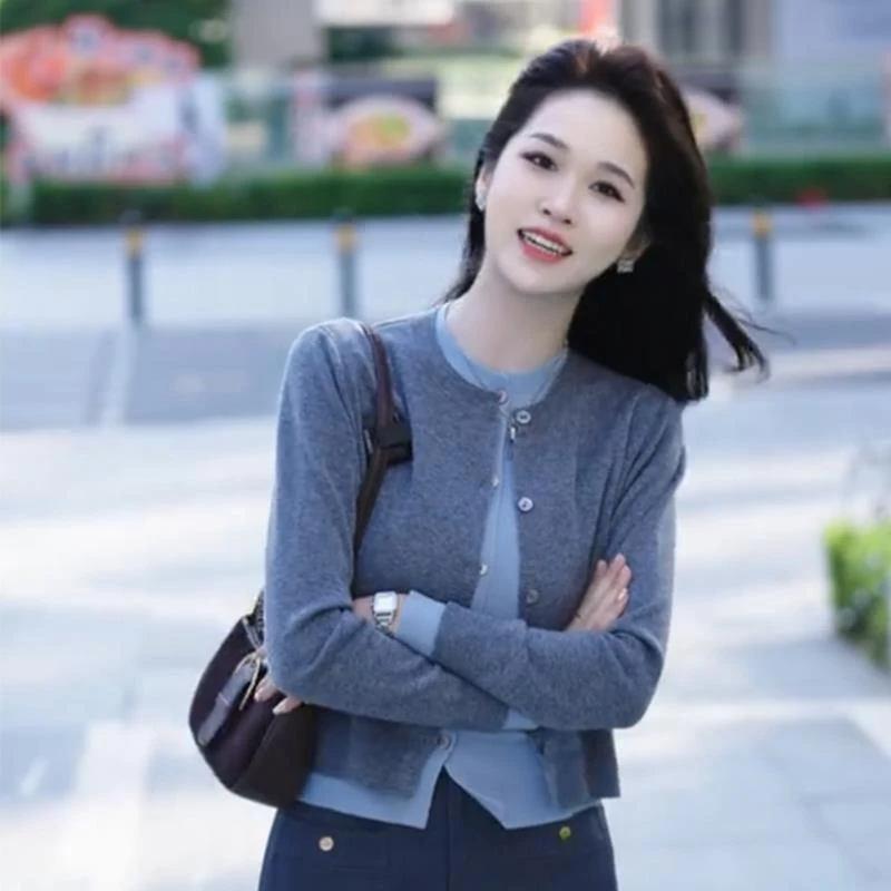 韩系chic高级感假两件灰色针织衫女春秋季2025新款小个子开衫外套