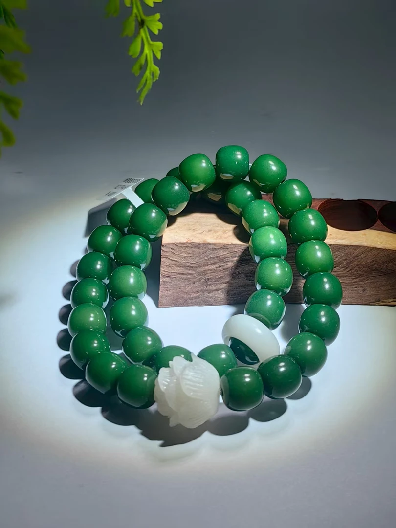 绿桶珠菩提 莲花跑环双圈（无礼盒） 695