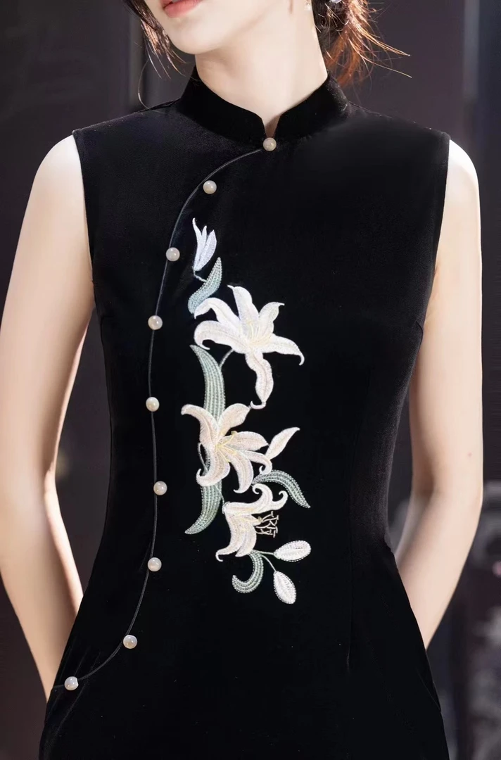 *博雅*重工刺绣旗袍墨色气质长款时尚日常连衣裙