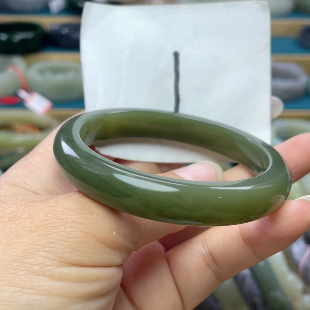 未镶嵌手镯和田玉圈口57
