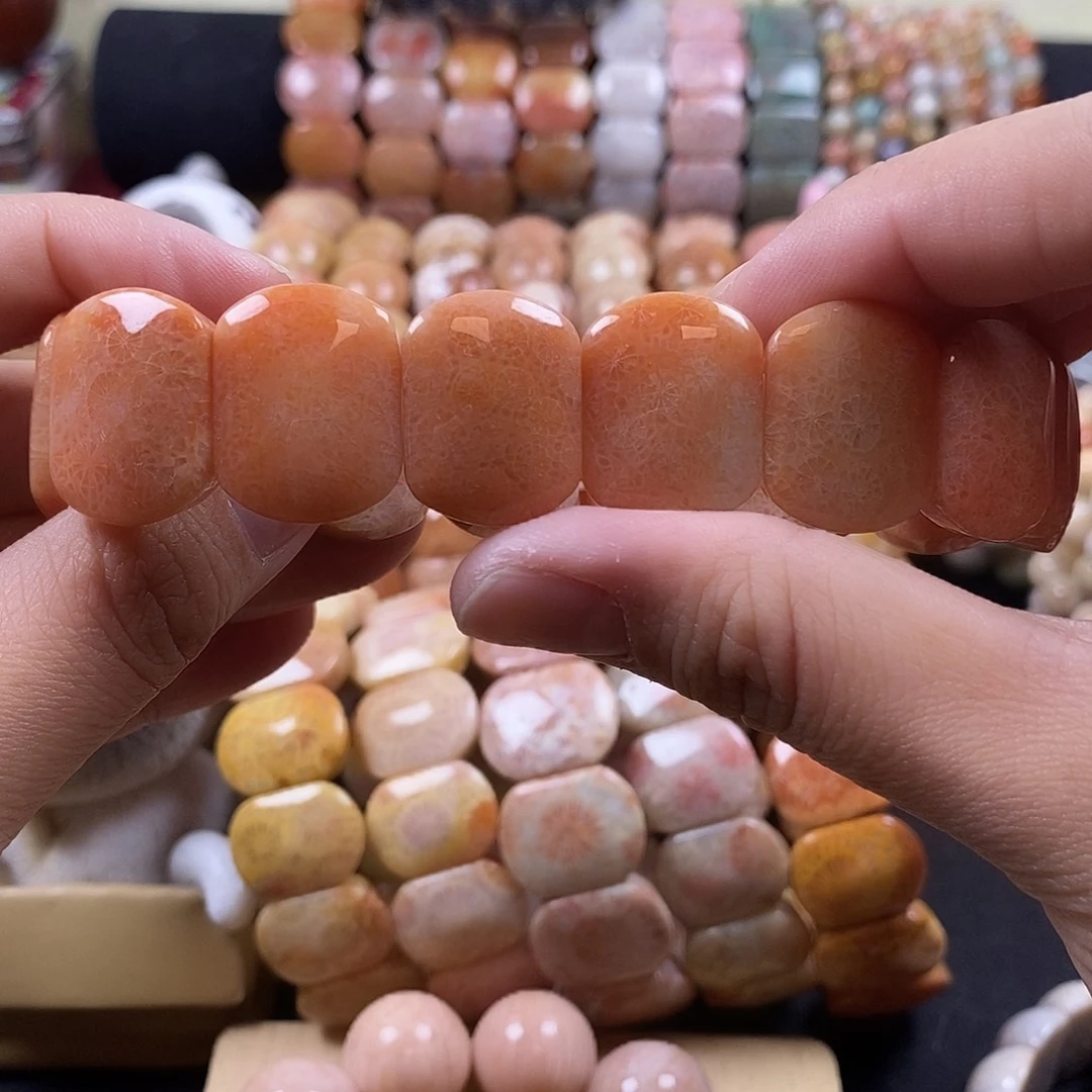 硅化珊瑚（珊瑚玉）未镶嵌手牌橘红蕾丝 全透 24号