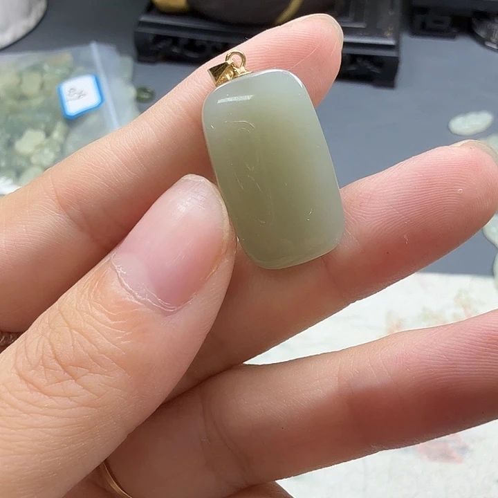 和田玉银S925镶嵌颈饰1