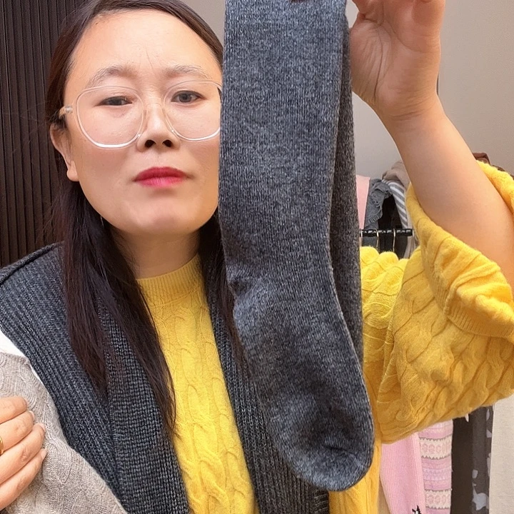 山羊绒灰色袜子88888