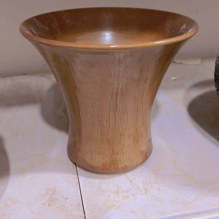 景德镇陶瓷手工制作汪*