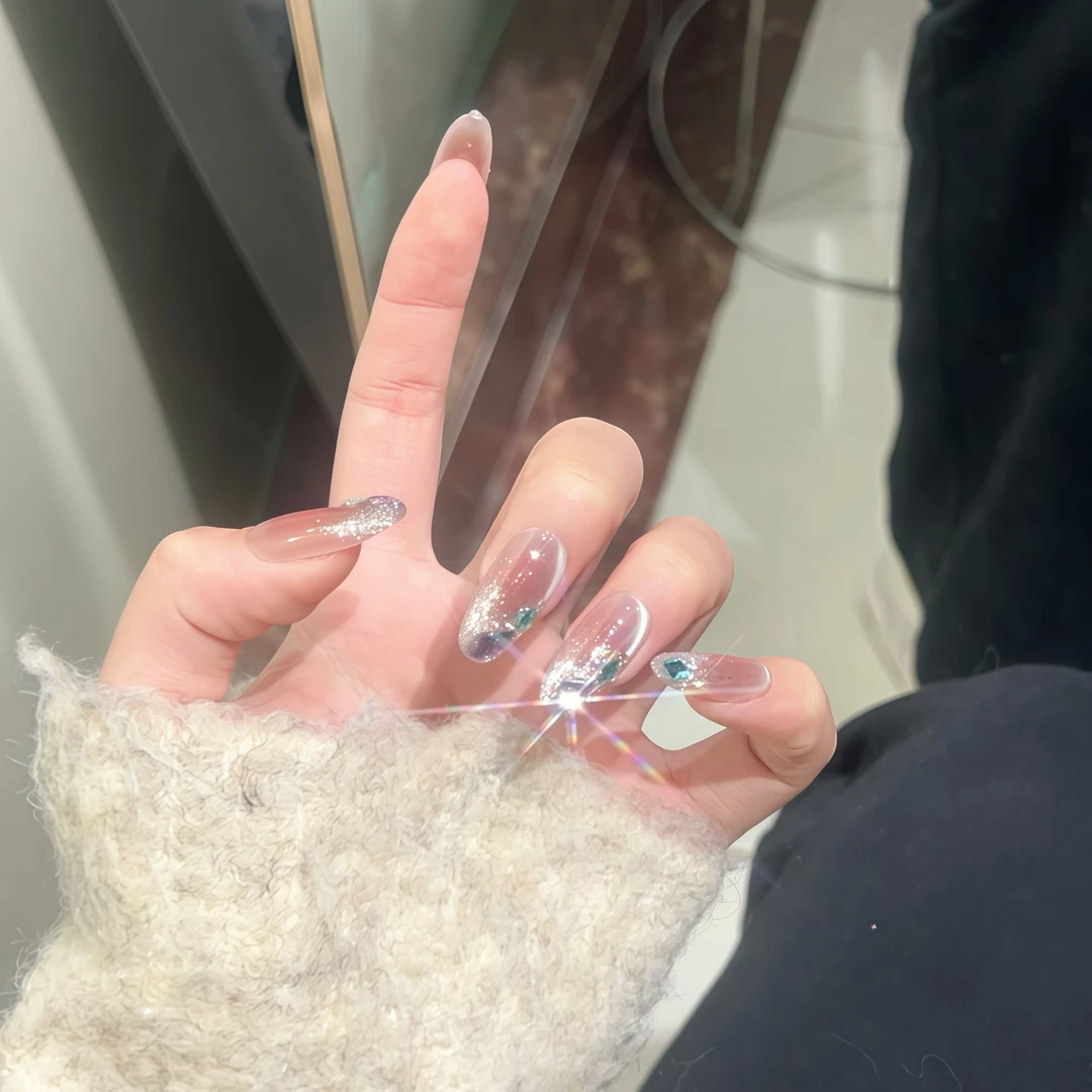 【流星雨】春夏爆款裸色显长玻璃珠猫眼法式显白穿戴甲