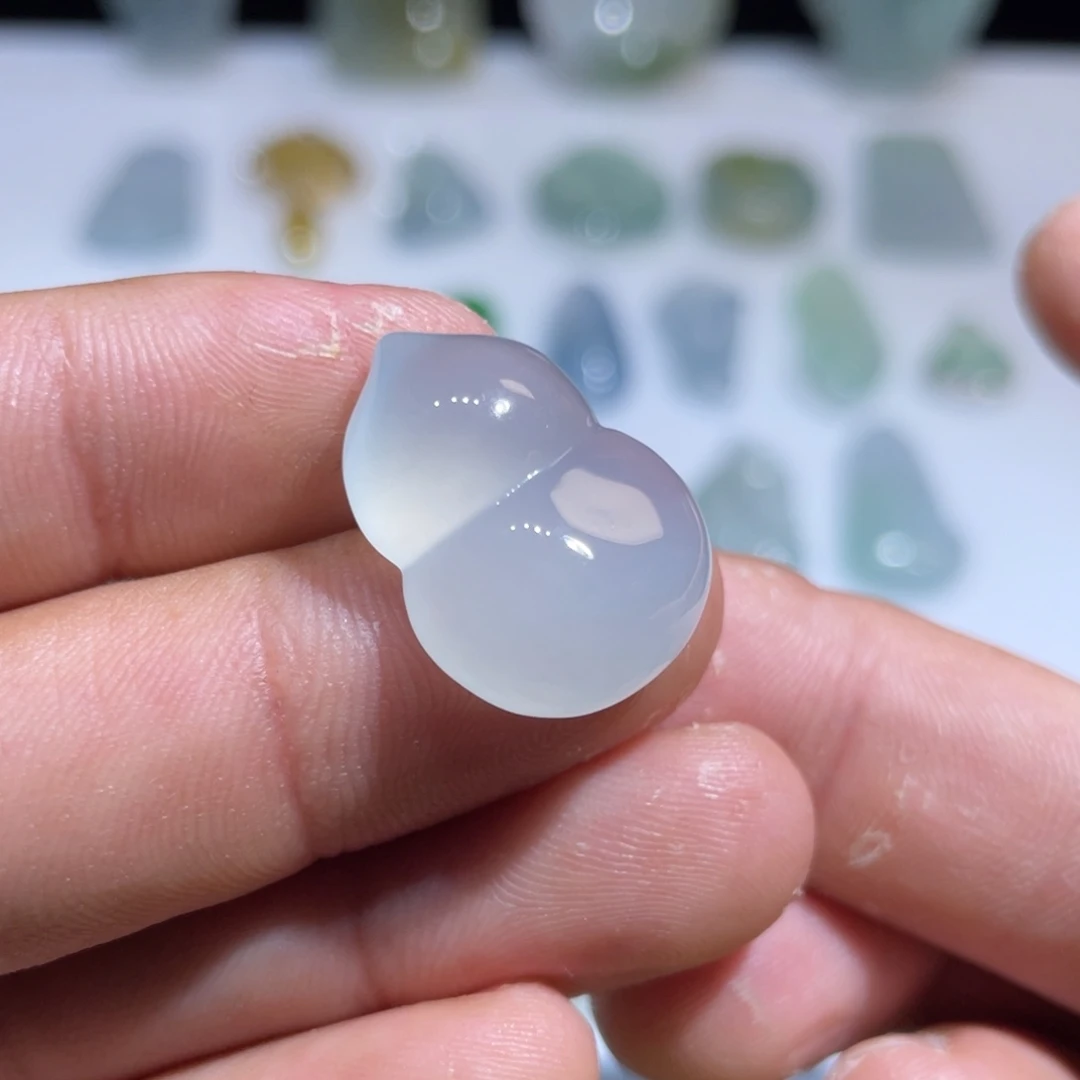 颈饰未镶嵌翡翠葫芦