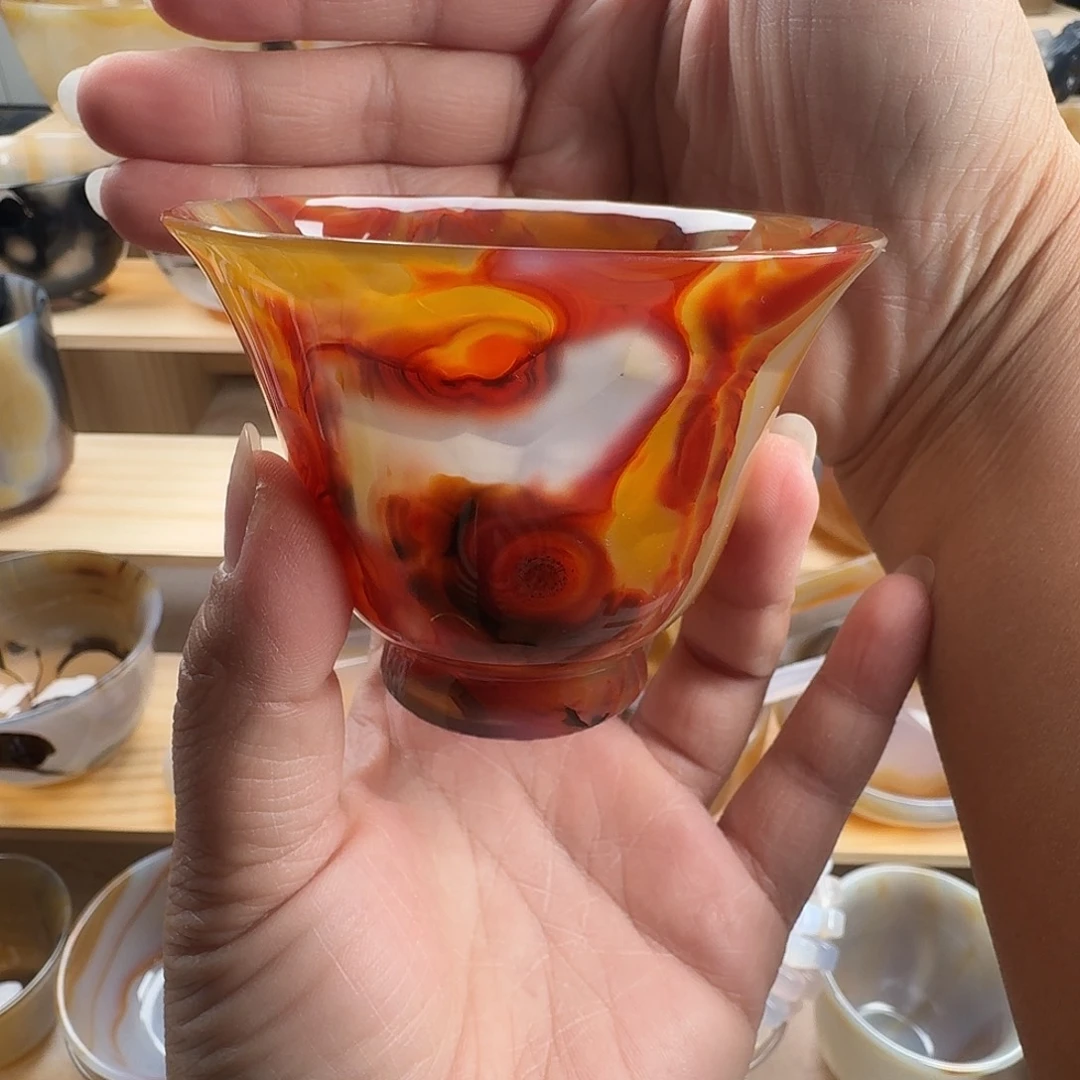 完***暴玛瑙/玉髓未镶嵌茶杯