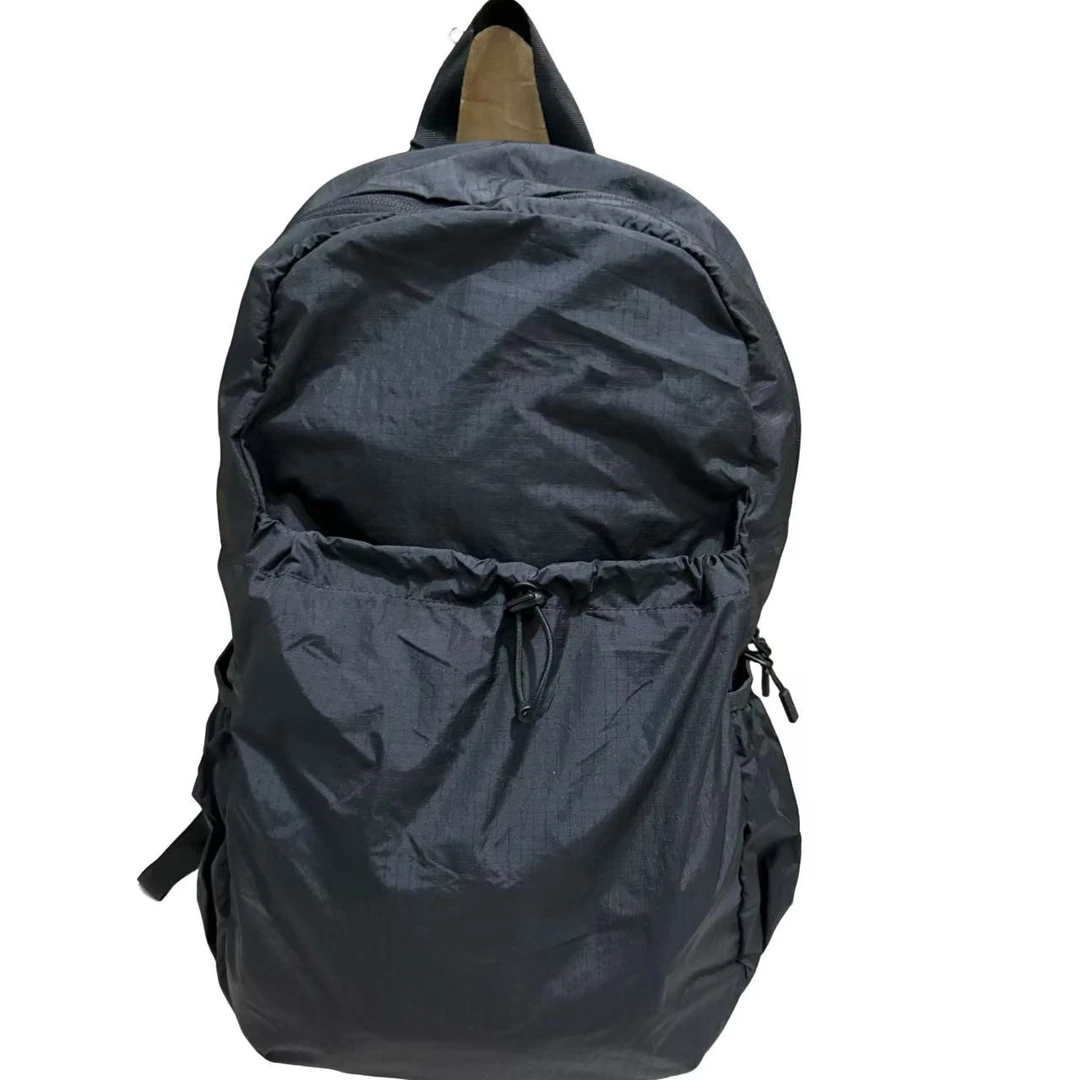 DL轻便简约双肩包