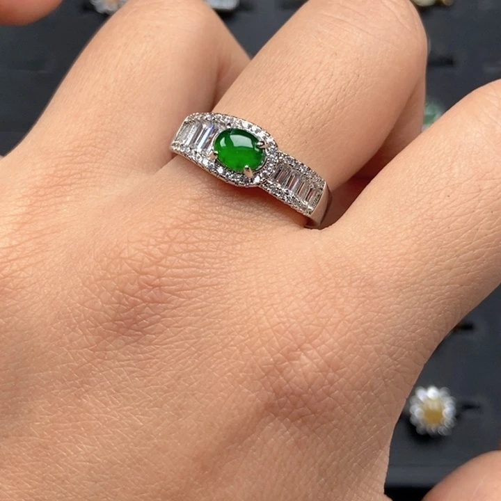 翡翠未镶嵌戒指戒指