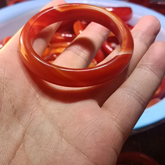 玛瑙/玉髓未镶嵌手镯