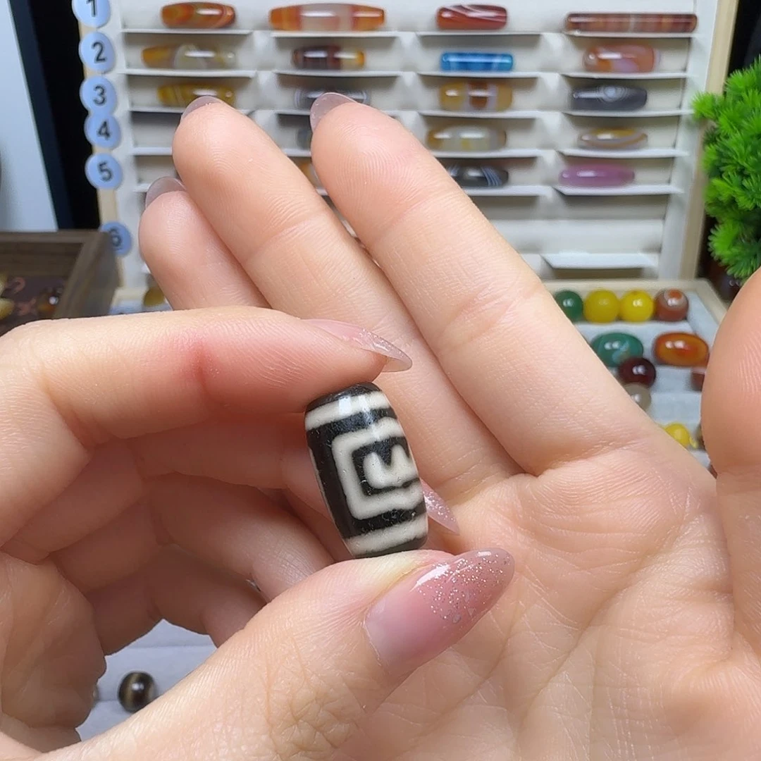 玛瑙/玉髓玛瑙未镶嵌谭*生