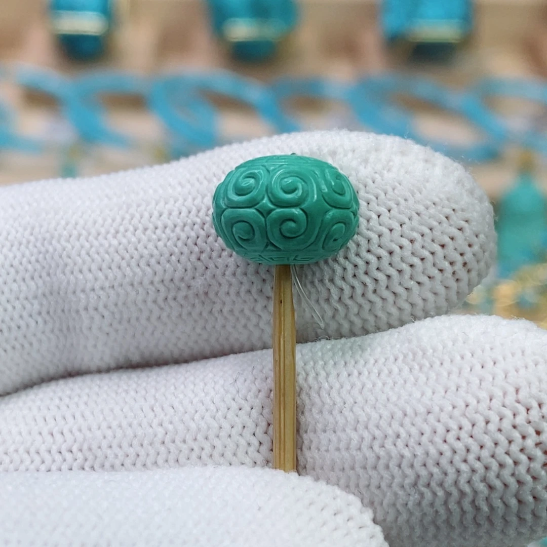 绿松石未镶嵌珠宝奇石11.7mm