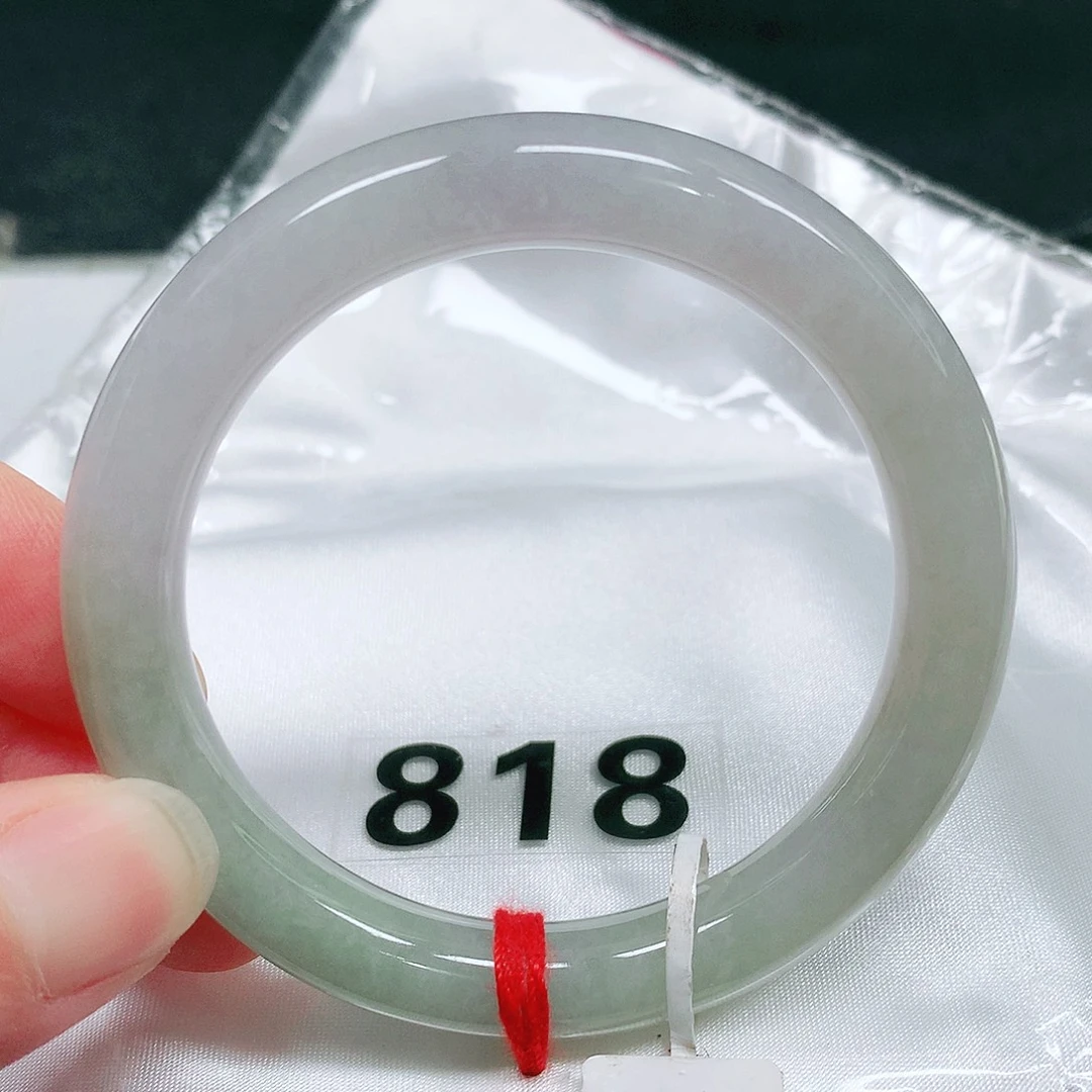 翡翠未镶嵌手镯（圆镯）32 号翡翠手镯