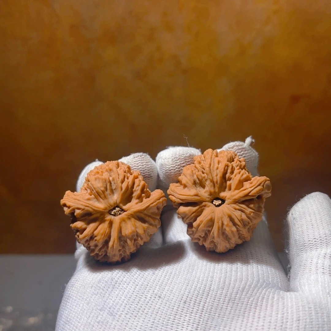 云***人吊坠文玩核桃1号链接